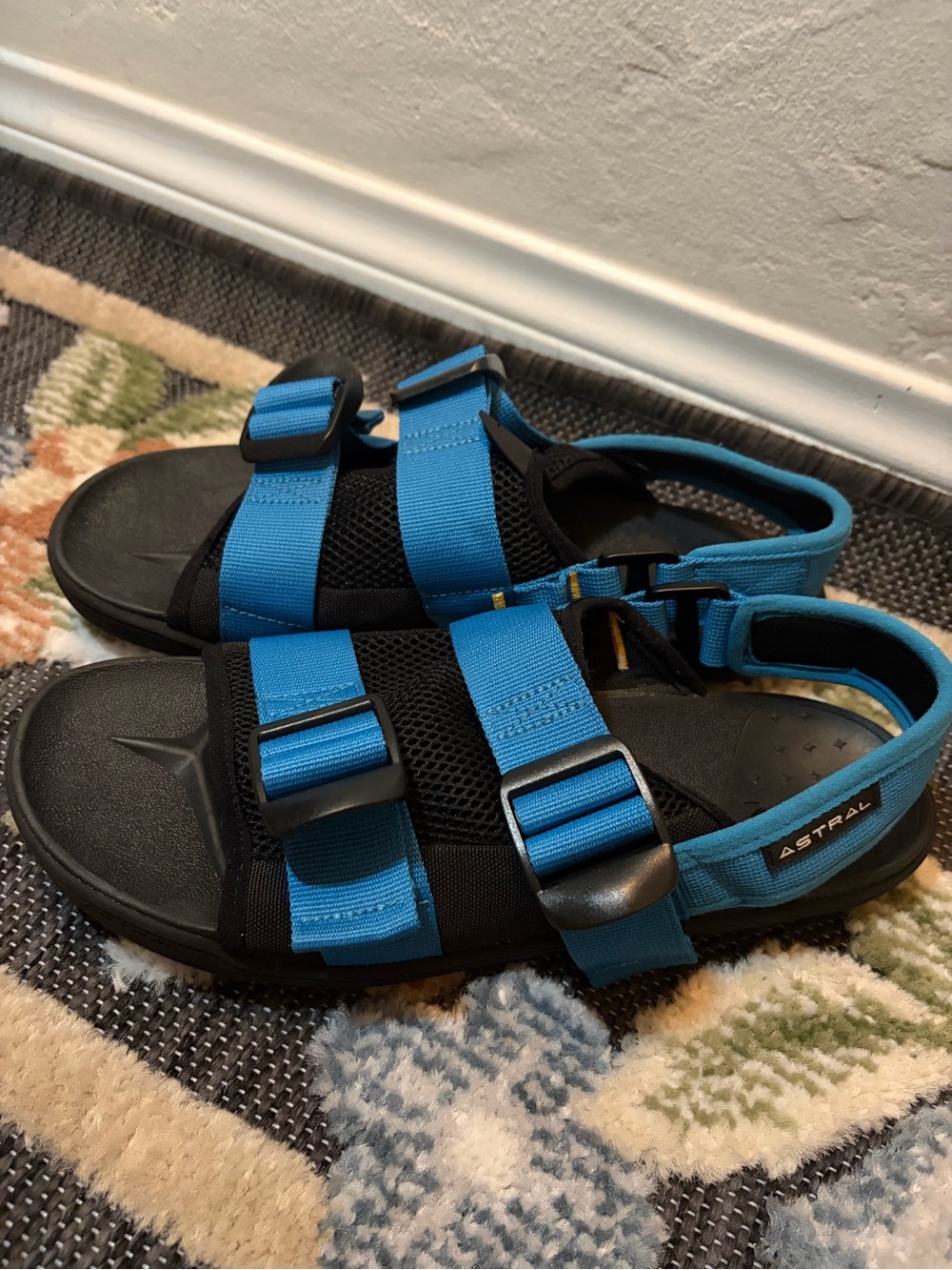 Astral women’s  sandals - Picture 3 of 6